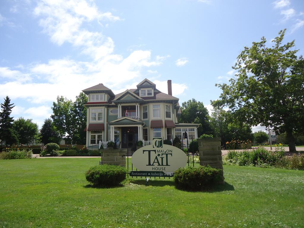 Maison Tait House Hotel Shediac Bagian luar foto